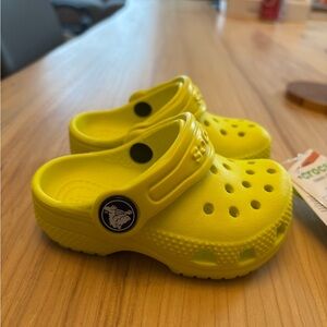 CROCS Kids Bright Yellow Sandals